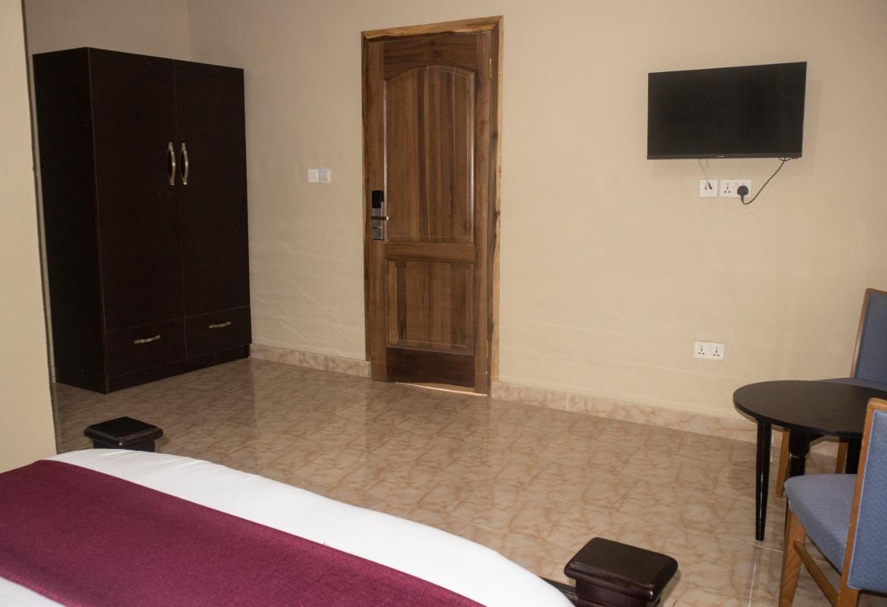Kislas Luxury Hotel Adenta Exteriér fotografie